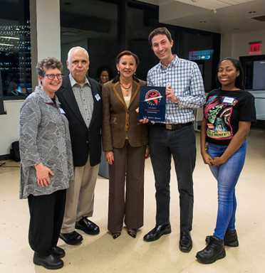 Give these Innovators a Yard!