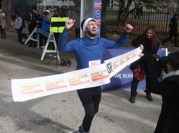Run for glory: Athletes race to finish of .2-mile Williamsburg ‘marathon’