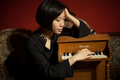 Play piano: A night of toy instruments in Boerum Hill
