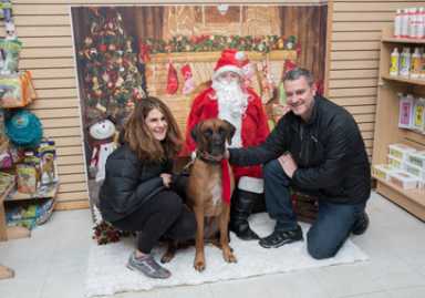 Ridge pooches pose for pics with Santa and raise funds for charity