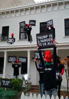 Holiday jeer: Slope resident skewers Trump with seasonal front-yard display