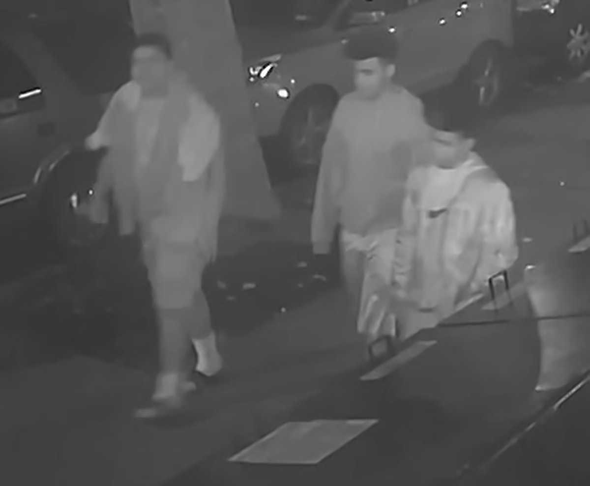 Cops: Three teens attack man’s car with sticks before assaulting him in Williamsburg
