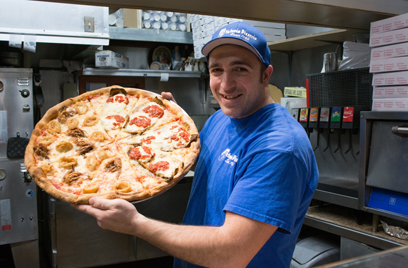 Gerritsen Beach pizzeria offers seafood pizza for Lent