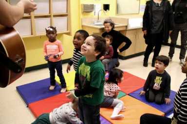 Tiny brainiacs bust a move: Kids celebrate debut of new W’burg learning center with dance party