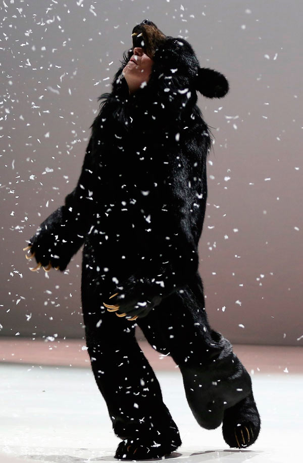 Winter break: Director’s ‘Tale’ shakes up Polonsky Center