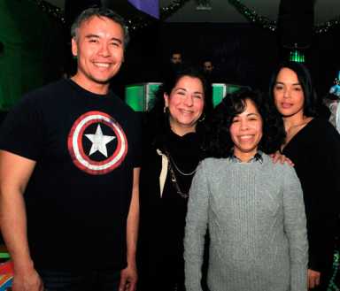 Big Easy in Bay Ridge: Ridgites party at Mardi Gras-themed school fund-raiser