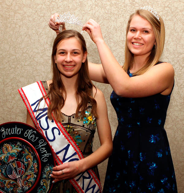 Locals compete for ‘Miss Norway’ crown at annual Ridge contest