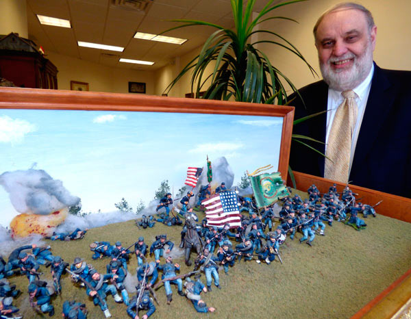 Ridge lawyer and history buff boasts mini Civil War museum