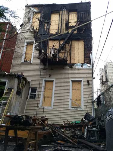 Crisis spurs camaraderie: Locals rally to aid Bushwick tenants displaced by massive blaze