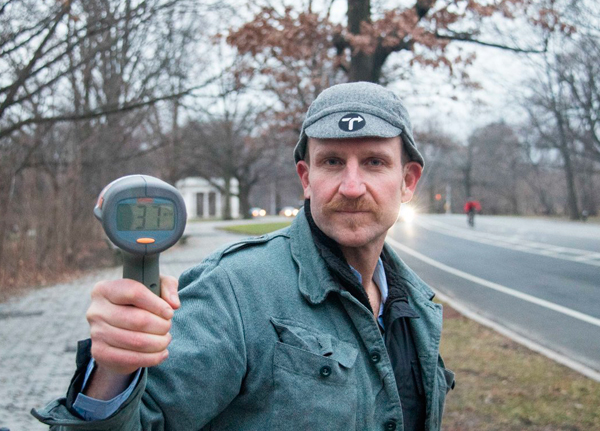 Radars of the lost park: Activists tracking car speeds in Prospect