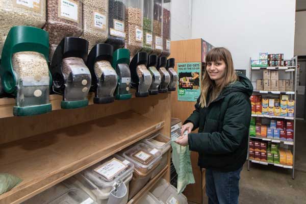 Fresh life! Clinton Hill food co-op raises funds to relocate after eviction