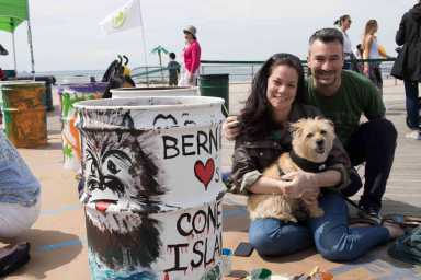 Coney Islanders get creative while keeping boardwalk clean at annual ‘Barrels of Fun’ event