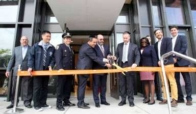 Seven-story Coney Island retail space opens