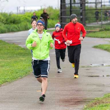 Ready, set, go: Locals participate in Bay Ridge’s first weekly community run