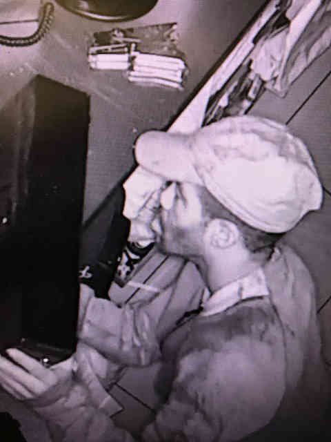 Police search for crook who broke into Sunset Park pizzeria and stole $400 cash