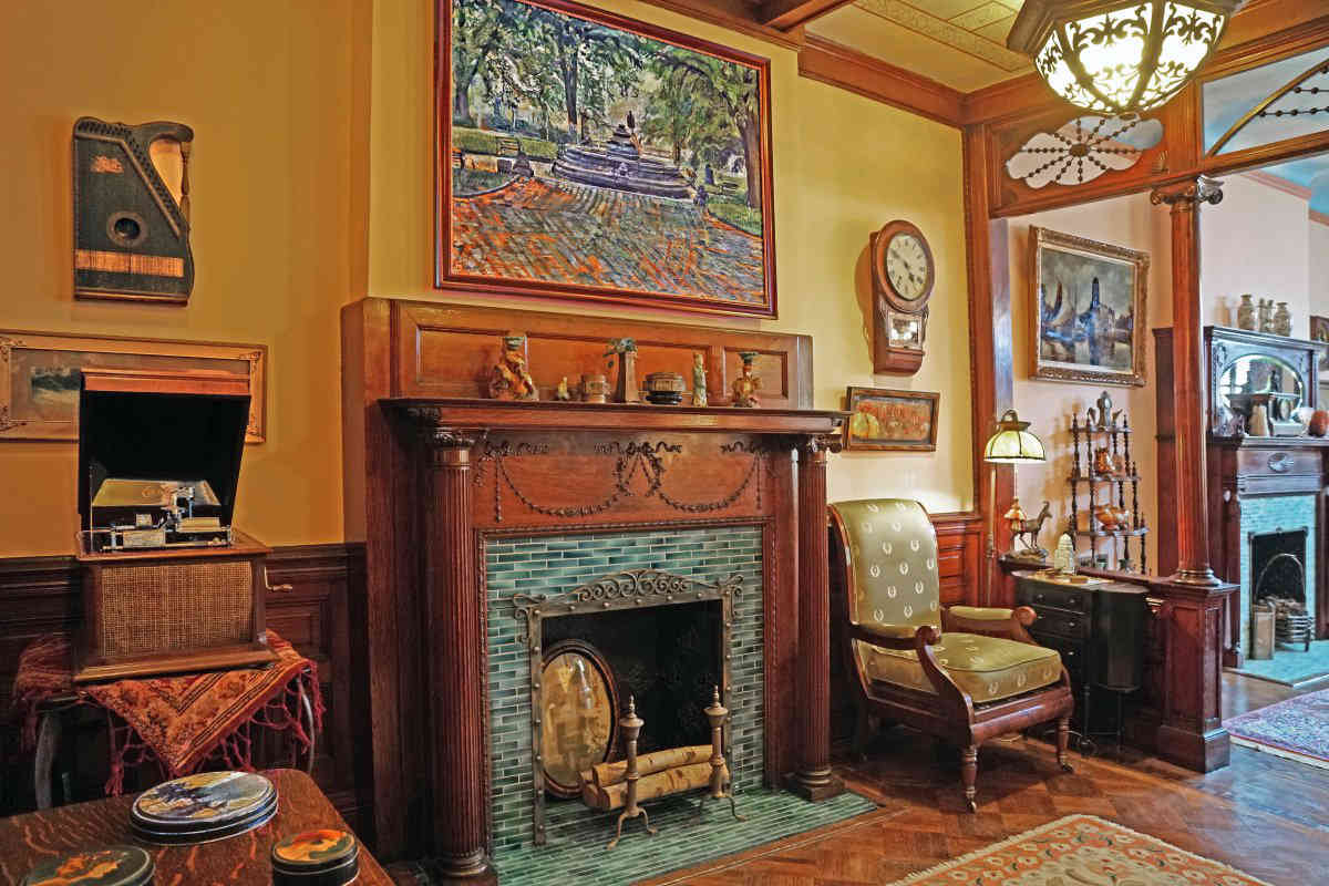 Inside view: House tours in Prospect-Lefferts Gardens and Boerum Hill offer look at old-time Brooklyn homes