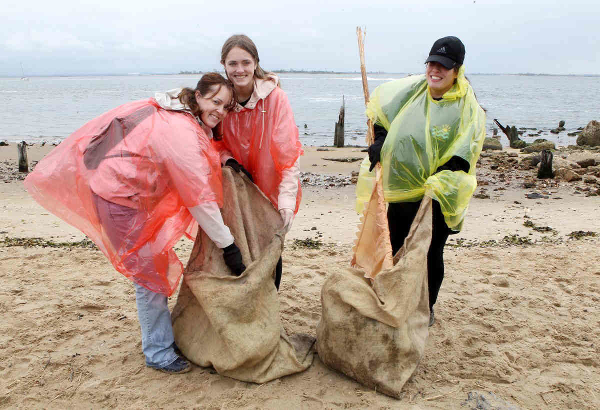 Veterans group leads beach cleanup at Floyd Bennett Field