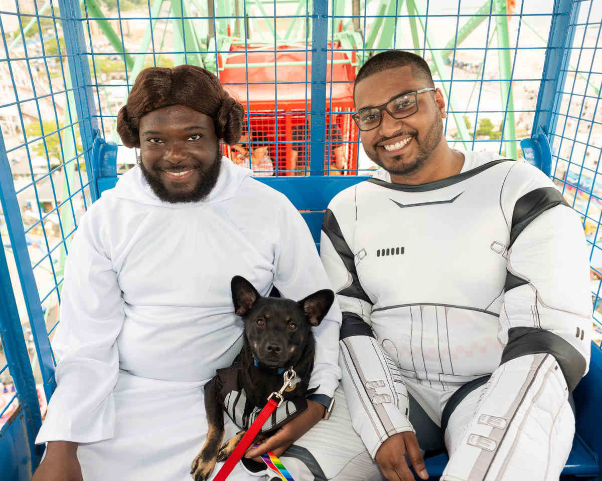 Dressed to the ca-nines! Pups compete in Coney Island costume contest