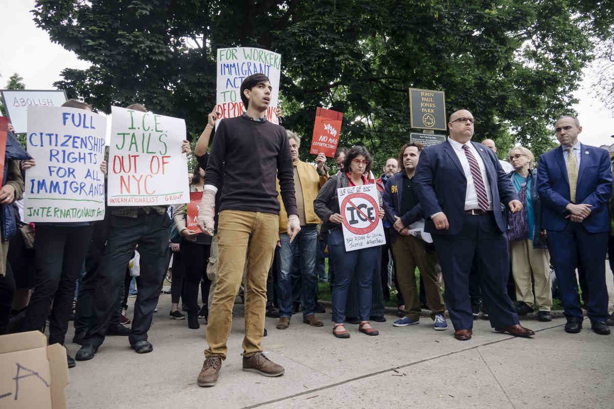 Detained on arrival: Locals protest arrest of undocumented pizza deliveryman at Fort Hamilton Army Base
