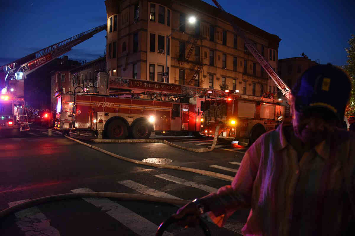 Three injured in scorching Crown Heights inferno