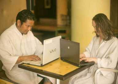 A win for workaholics: Clinton Hill spa’s co-working space lets you unplug while plugging in