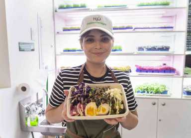 On the bowl! Fresh greens are plucked to order at new W’burg salad spot