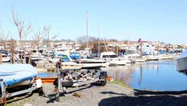 Mutiny! Mill Basinites livid over decision to move Sheepshead Bay party boats to Flatbush Avenue