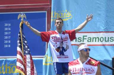 Wiener’s circle: Chestnut challenger hopes to prevail at Nathan’s Famous food fight