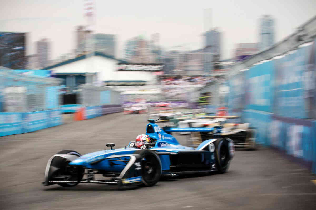 Jolt of excitement! Formula E electriccar race returns to Hook for