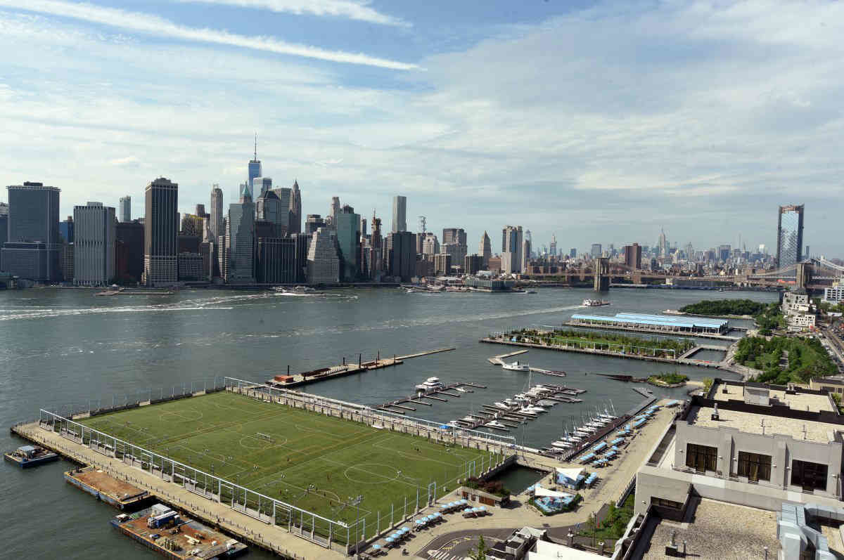 Getting the lay of Quay: Pier 6’s larger tower offers sprawling views, swanky condos, for a pretty penny