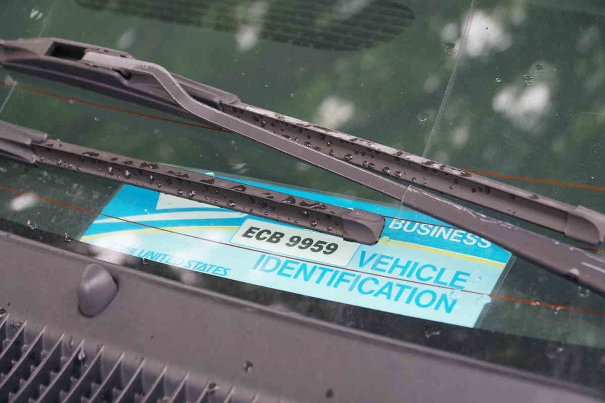 USPS pulls parking placards after workers’ illegal use exposed