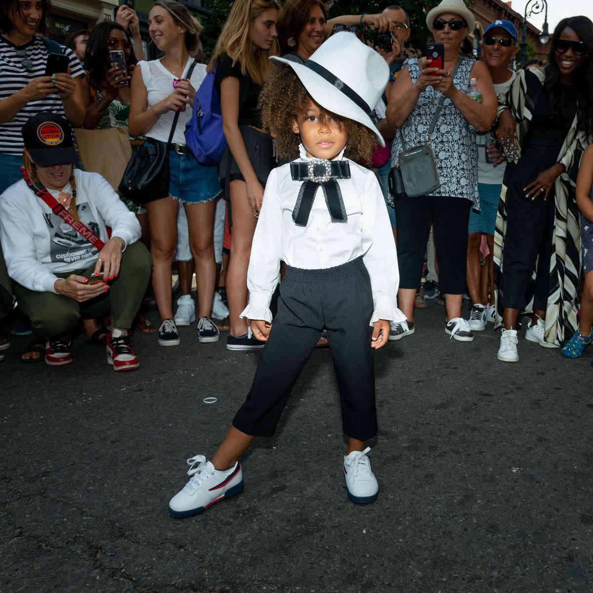 Spike Lee, boro honor Michael Jackson at block party