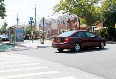 Blindsided: Gerritsen Beachers say bus stop creates visibility hazard