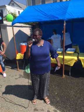 Senator is walking with Sunrise