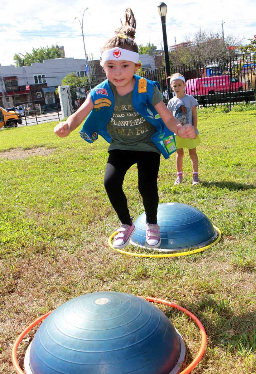Locals get sweaty at Kaiser Park Fitness Fest