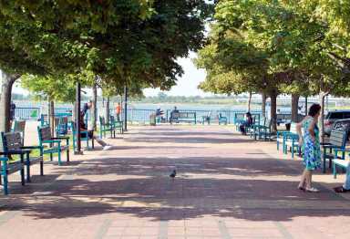 Peer-to-pier: City asks public to suggest sites for new ferry service