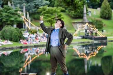 Dead of night: ‘Nightfall’ brings surprises to Green-Wood Cemetery