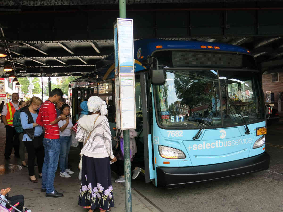 New B82 Select Bus Service launches