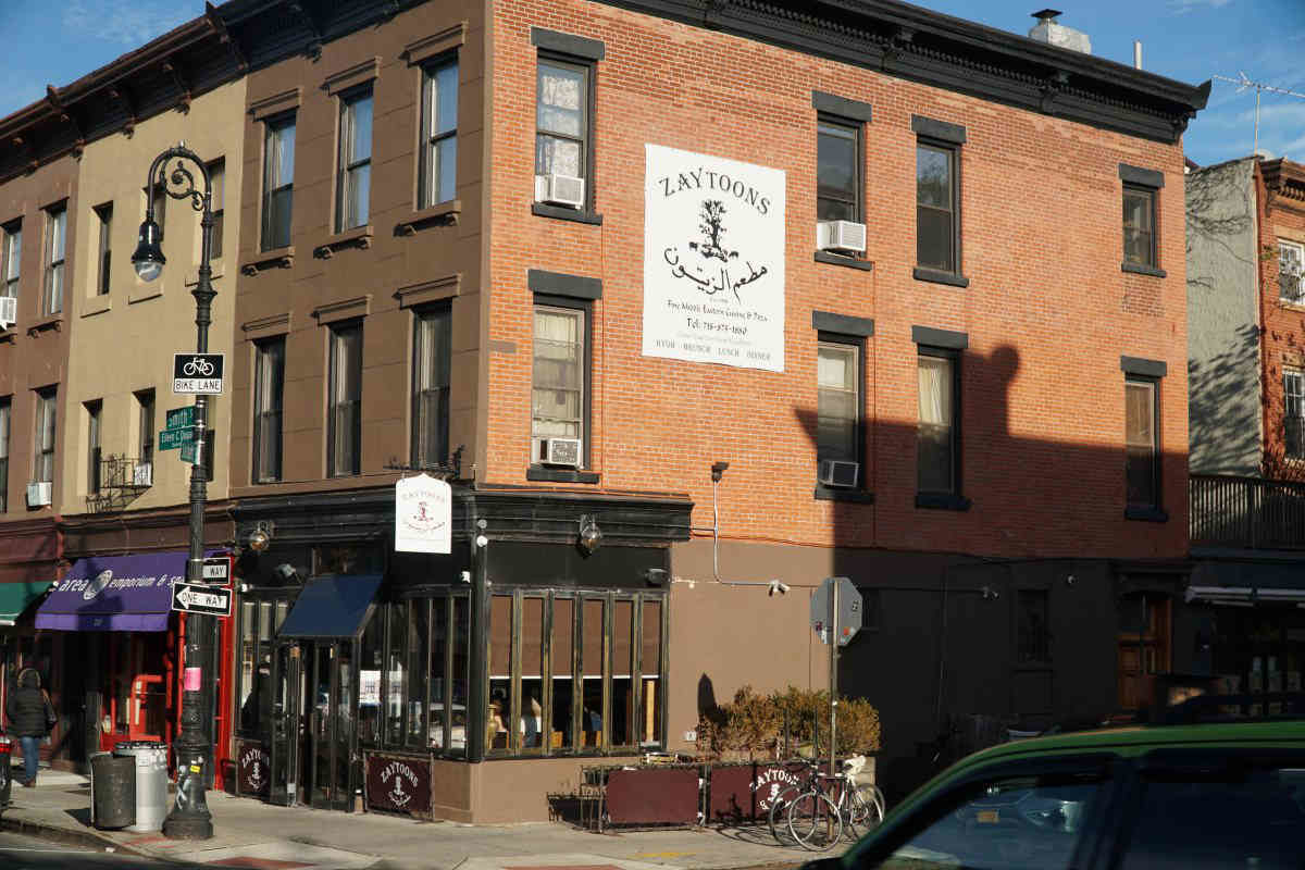 Zay It Ain T So Restaurateur Closing Zaytoons In Carroll Gardens This