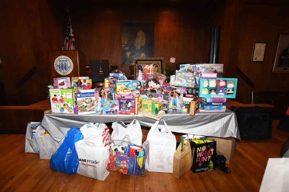 Brooklyn Women’s Bar Association gives back at bash