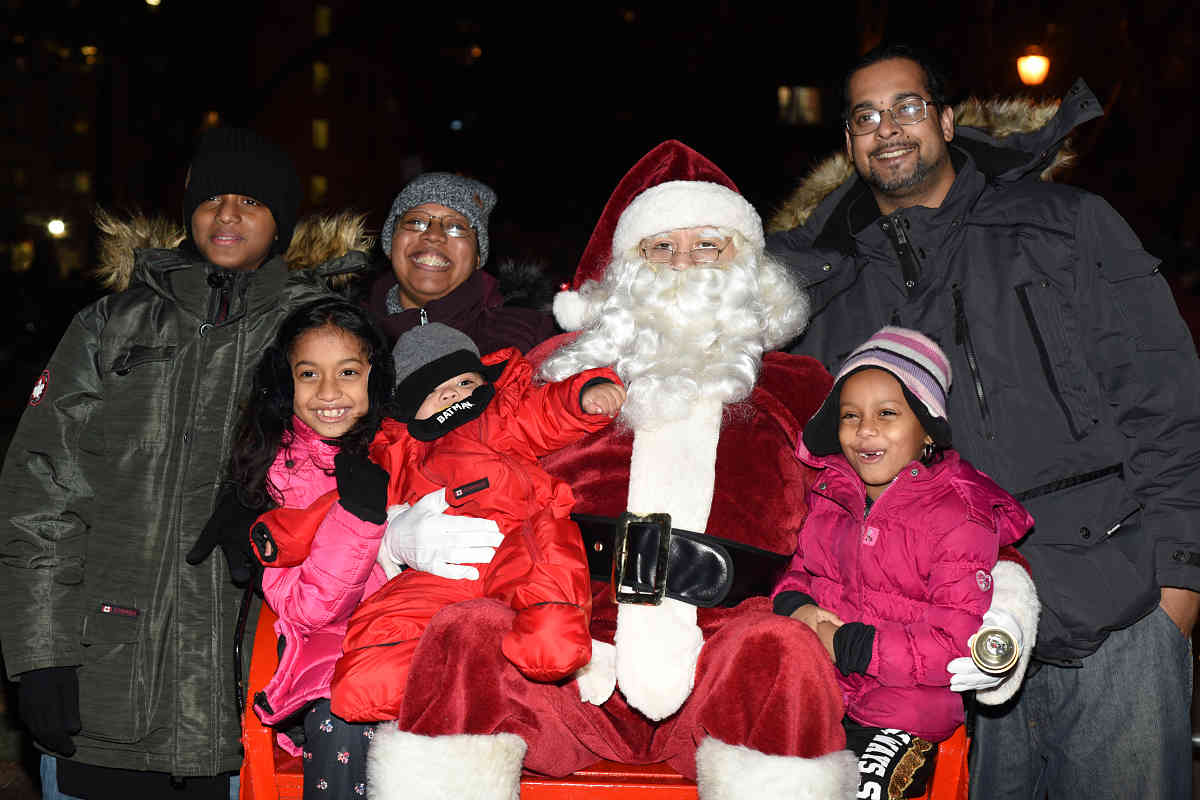 Red and Greene! Locals light Fort Greene Park tree for season