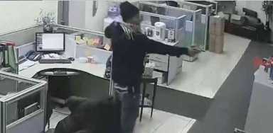 Police: Brute violently robs woman at gunpoint inside Fort Greene office