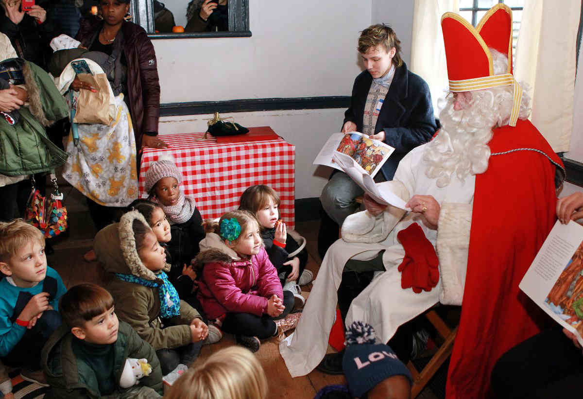 Sinterklaas rides again: Dutch Saint Nick visits Canarsie on horseback for museum’s holiday bash