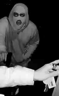 Cops: Masked villain robs man at gunpoint in Sheepshead Bay