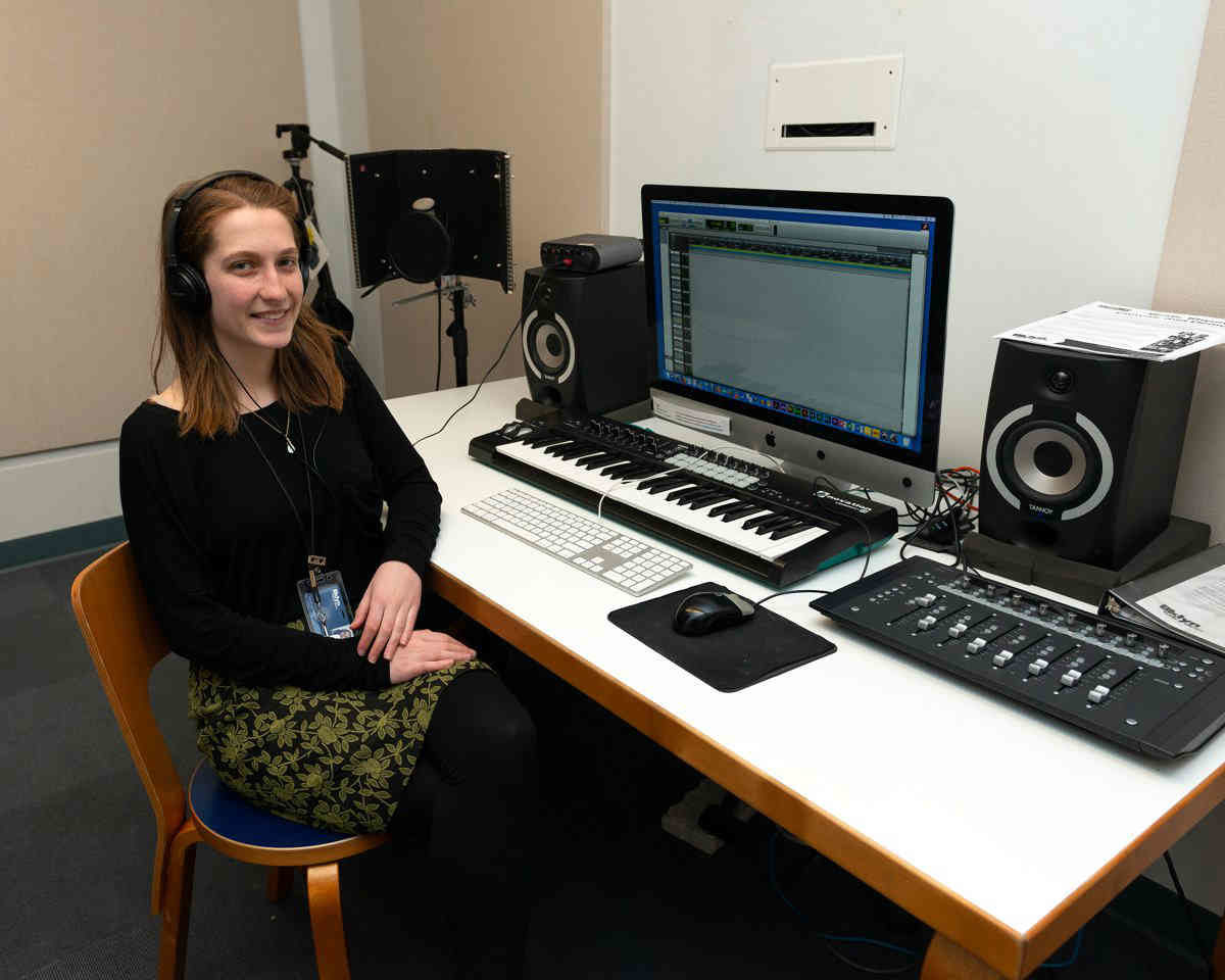 From ear to year: Podcasters discuss preserving sound of the city
