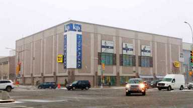 Kings Plaza bigwigs slapped with more violations for illegally storing hundreds of cars in garage