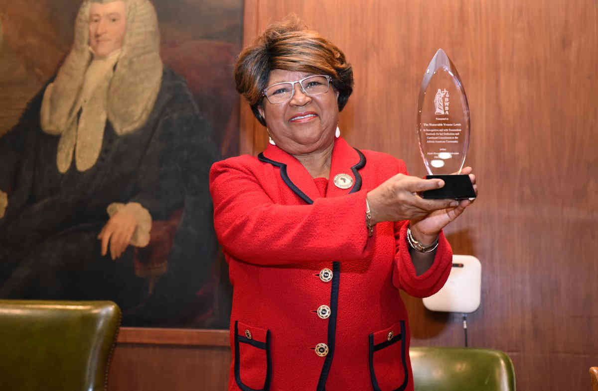 Legal eagles honor trailblazing judge
