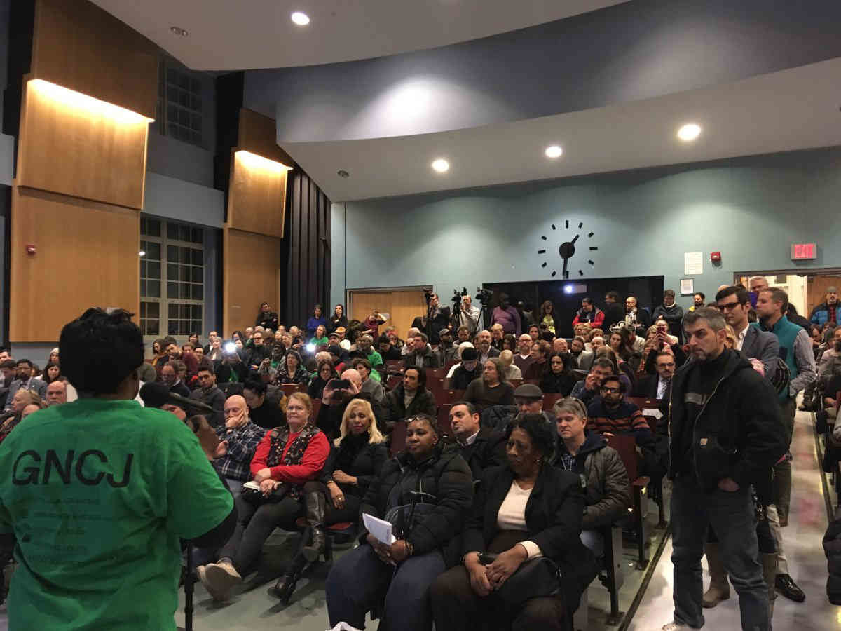 Growing concerns: Height worries dominate city’s latest Gowanus rezoning meeting