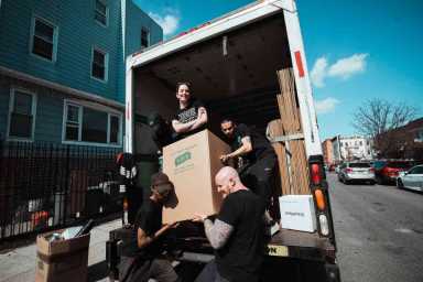Happy ending: Movers help Bed-Stuy dominatrix flee BDSM-hating neighbor