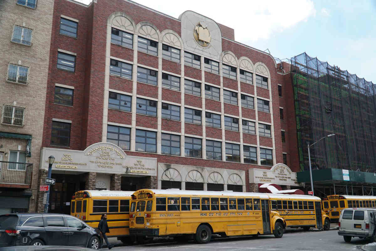 Measles virus infects 21 victims after leaders of Williamsburg yeshiva allow sick kid in class